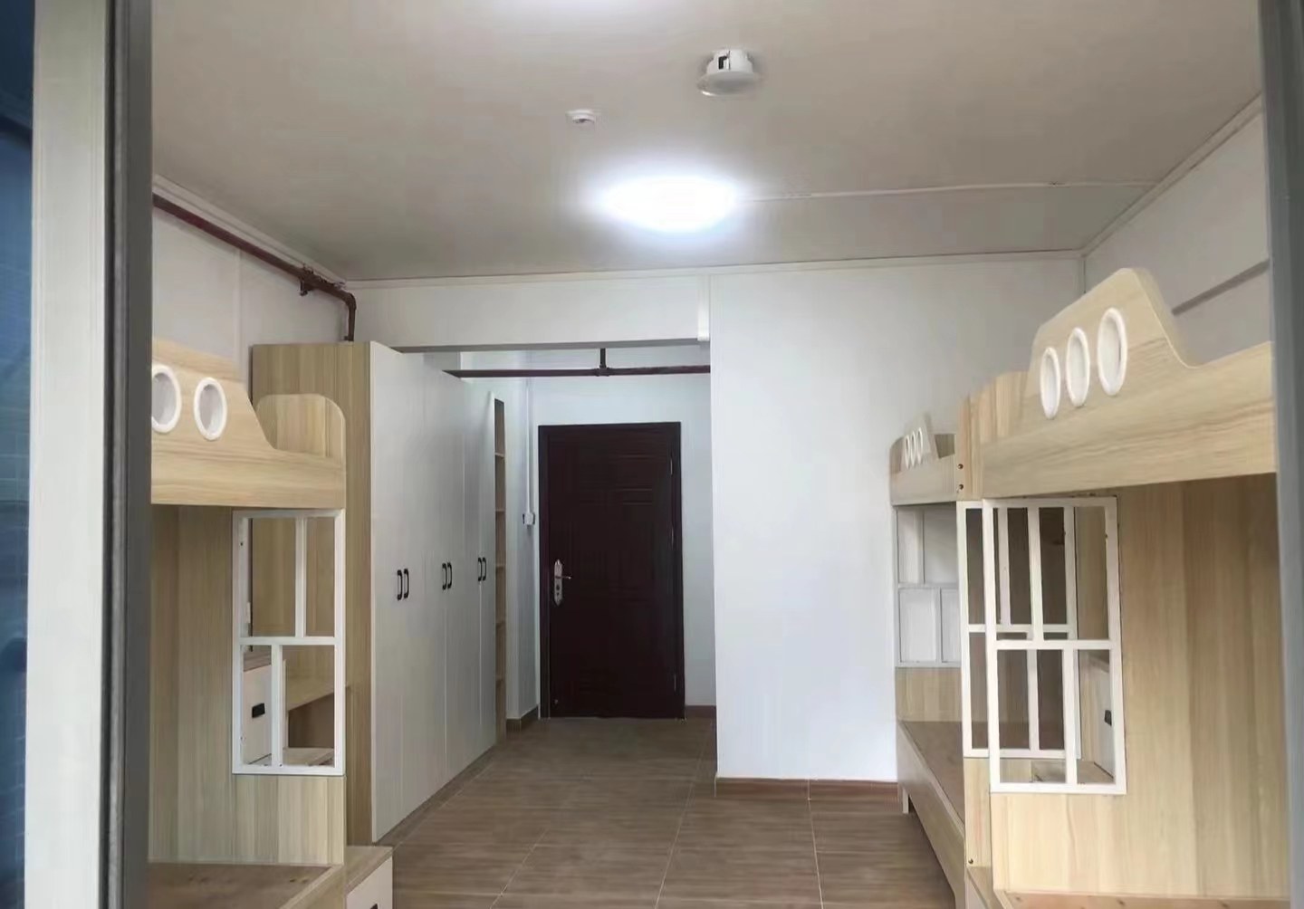 暨南大学